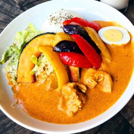 彩り野菜のチキンカリー