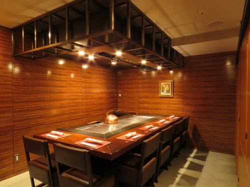 半個室（3名様～6名様) 3,000円The private room fee for the reservation is 3000yen.