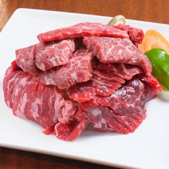 The all-you-can-drink course is a whopping 5,000 yen! Enjoy delicious yakiniku!