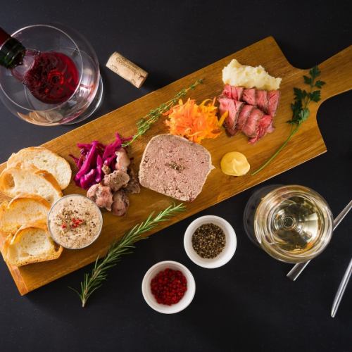 도산 고기 샤르큐토리 4종 모듬