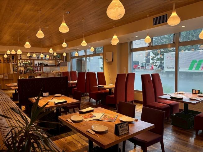 我们将帮助您庆祝周年纪念日和生日。