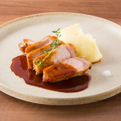 道産豚のロース ローストと有機ジャガイモのピュレ