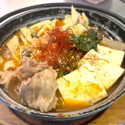 旨辛牛カルビチゲほうとう鍋