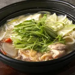 鸡肉盐章鱼火锅