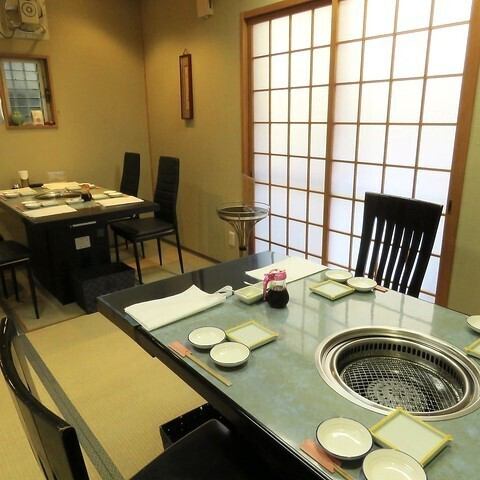 <A simple and elegant space> You can also enjoy yakiniku at the counter.Of course, solo diners are also welcome.Enjoy carefully selected Japanese black beef yakiniku in an elegant setting reminiscent of a traditional Japanese restaurant.