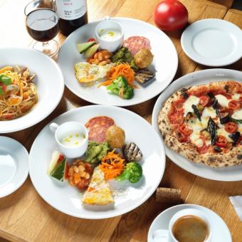 【晚餐套餐A】可以享用披薩、義大利麵、主菜的晚餐套餐5,000日圓（含稅）