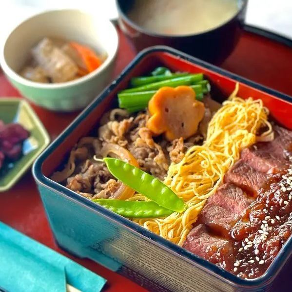 炊き立てご飯と甘辛く炊いた牛肉を使用した絶品料理の数々を存分にご堪能いただけます