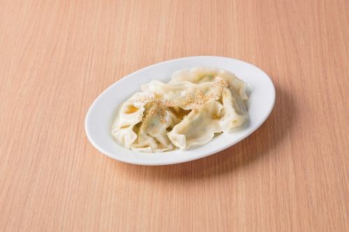 Boiled gyoza (6 pieces per plate)