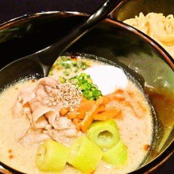 渾身の時代屋　つけ麺