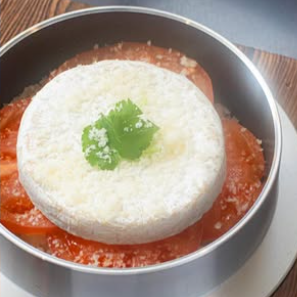 トマトチーズ釜めし