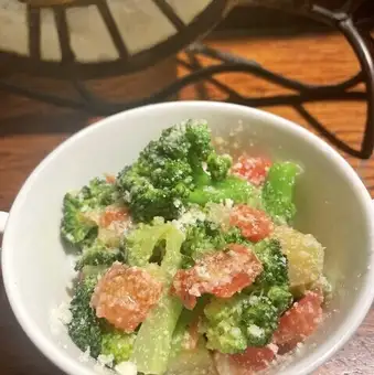 ブロッコリーのアンチョビマリネ