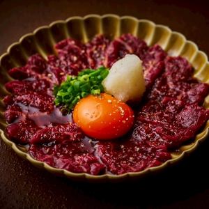 特選和牛ハラミユッケ