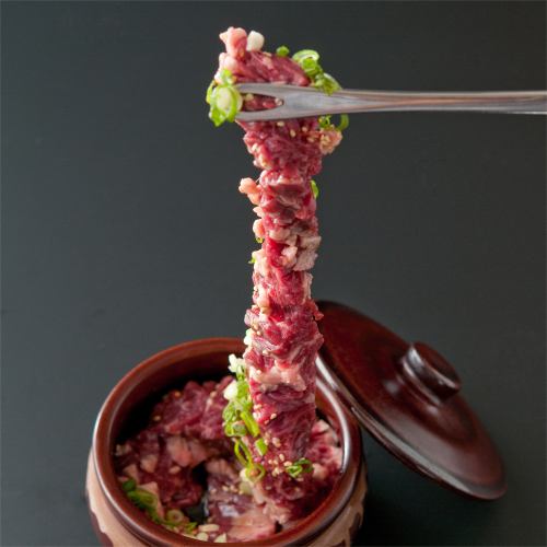 【自慢の単品料理♪】壷漬けハラミ/カルビ/牛タン先/ミックス