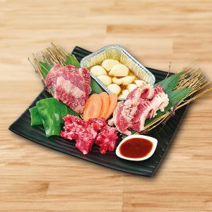 王道「牛カルビ三銃士」のスタミナ盛り