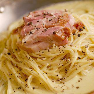 (★) Carbonara with Pargiano cheese *Price for one person