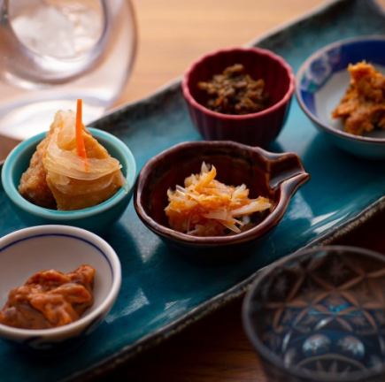 【あてセット】お造り盛り合わせ付きお酒によく合う肴6種 ★3520円(税込)