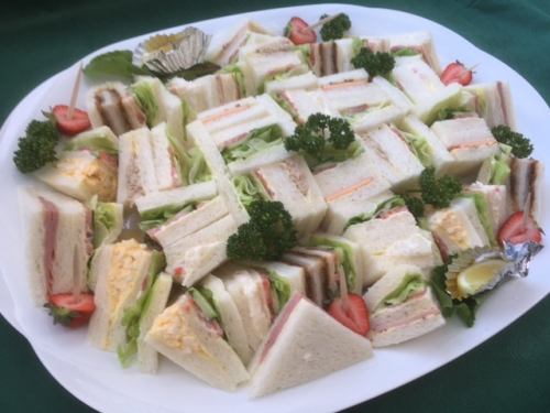 Large sandwich platter for parties (reservations required)