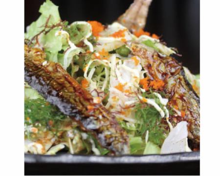 Pikarigyo seafood salad