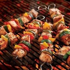 【夜の海辺でBBQ】由比ヶ浜手ぶらBBQお肉も魚介も楽しめる！2時間飲み放題×シャンパン4500円