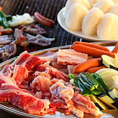 【平日17:00から限定】夜の海辺でBBQ2時間飲み放題×シャンパン4,000円