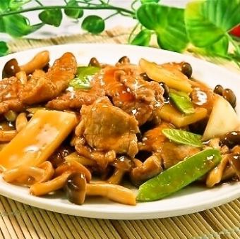 Hoikoro / Stir-fried liver with Sichuan style / Stir-fried beef with oyster