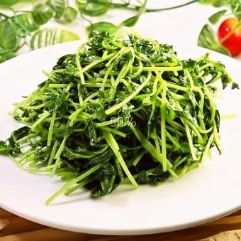 Stir-fried toumyo / stir-fried green vegetables