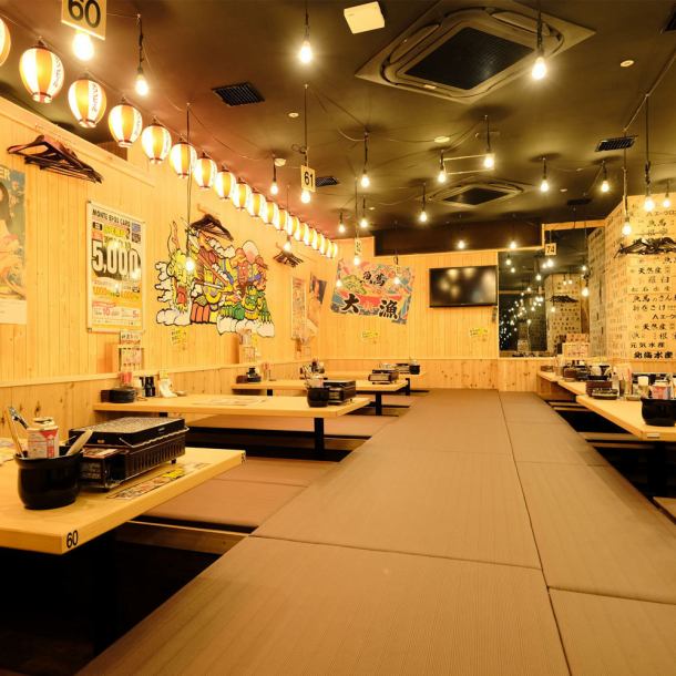 Suitable for small to large groups. Perfect for a variety of occasions, such as company parties or drinking parties with friends. We have a variety of seating options available, including tatami rooms, sunken kotatsu tables, and table seating.(*Seating types vary by store, so please contact the store for details. Photo is of an affiliated store.)