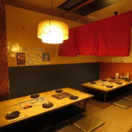 Suitable for parties with a large number of people. Up to 28 people can be accommodated. We have horigotatsu for 6 people x 1, 5 people x 2, and 4 people x 3. You can stretch your legs and relax.