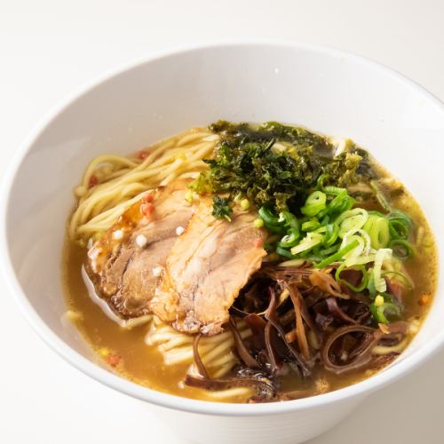 Soy sauce pork bone ramen