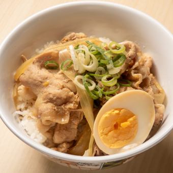 岡山ブランド豚珍甘　ネギ玉豚丼