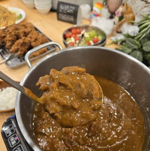 The secret sauce is the key! Exciting homemade set meals and special curry