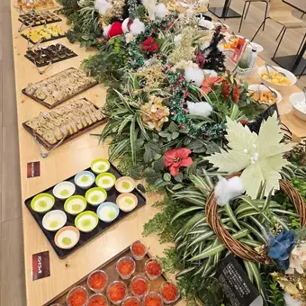 【岡山白桃&シャインマスカット！贅沢食べ放題】スイーツビュッフェ♪※桃はなくなり次第終了