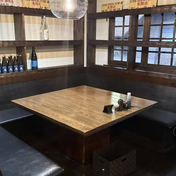 ≪ゆったりとくつろげるおしゃれな空間≫６名席◆◎ゆったりなな空間でおくつろぎいただける雰囲気ですので、ご友人ご家族とのお食事、デートや女子会、各種宴会でのご利用にもおすすめです。皆様のご来店心よりお待ちしております♪