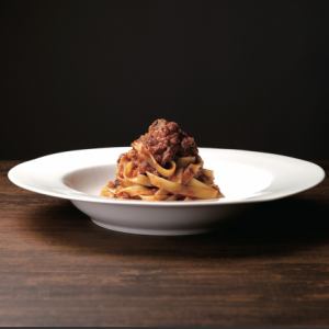 一度食べると忘れられない　大人のボロネーゼ