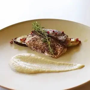 【9、10、11月】北海道産〆さばのソテー　焼きなすと西洋ワサビのピューレ