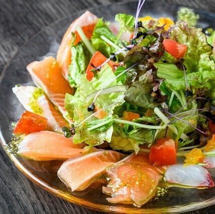 おしゃべりが止まらない♪夜カフェ＆鉄板夜ごはんを満喫◎