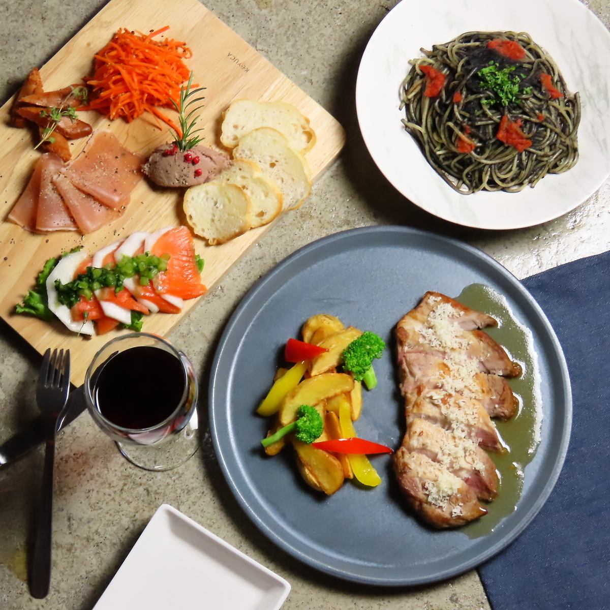 ランチ限定人気の90分食べ放題プランをご準備しております。