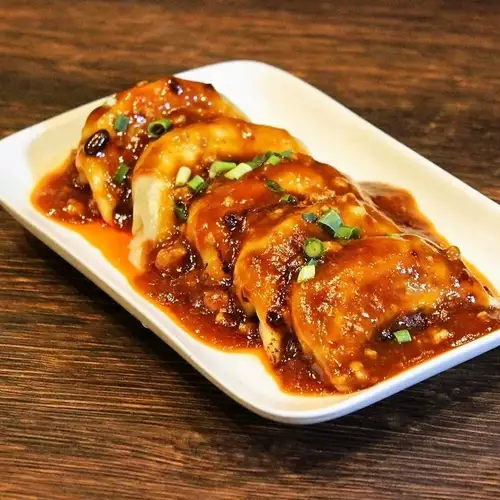 無限量供應自製餃子！