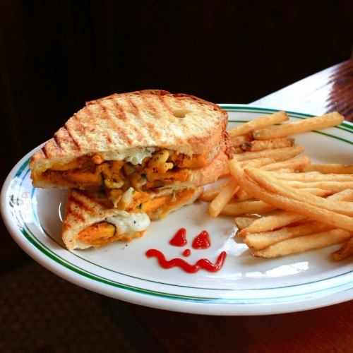 PUMPKIN MAPLE CHEESE SANDWICH