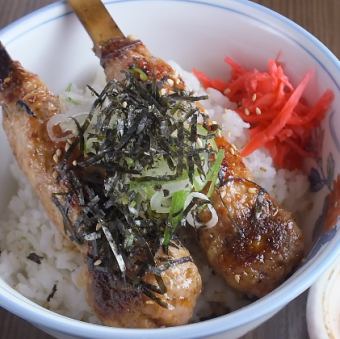 Tsukune bowl (with egg)