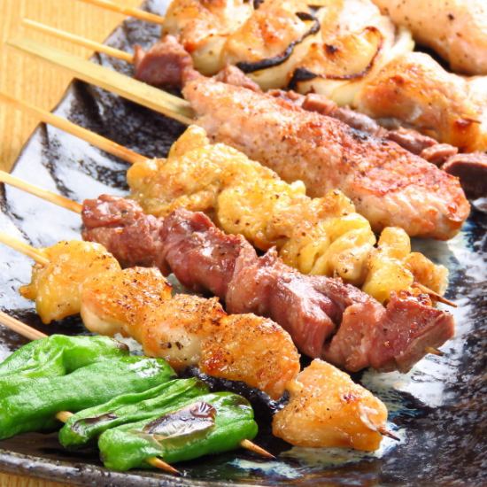 約30種道地烤雞肉串無限暢吃!含無限暢飲：3,000日圓 → 2,700日元