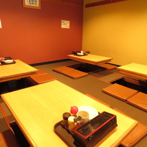 [Pictures are in a semi-private room for up to 20 people.] Relaxing moat-tatsu is recommended for returning home from work or a welcome and farewell party.