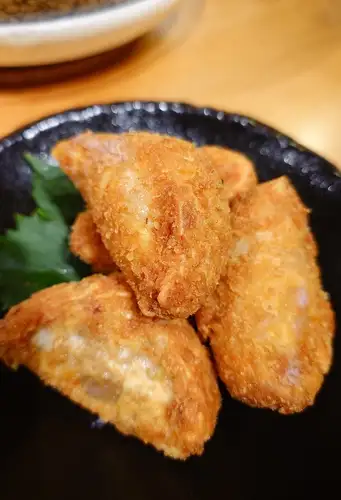 ラム餃子フライ　タルタルソース添え