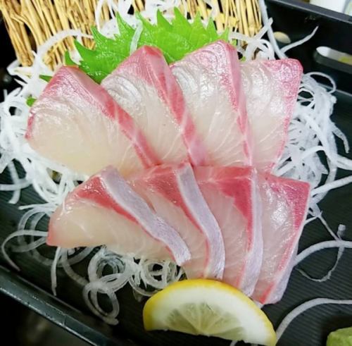 黃尾魚生魚片/紅鯛魚生魚片