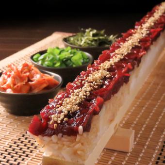 和桜を堪能【桜花爛漫コース】名物"ユッケ寿司,もつ焼き"等＋2H飲み放題付き全10品 6500→6000円