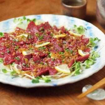 馬刺しカルパッチョ