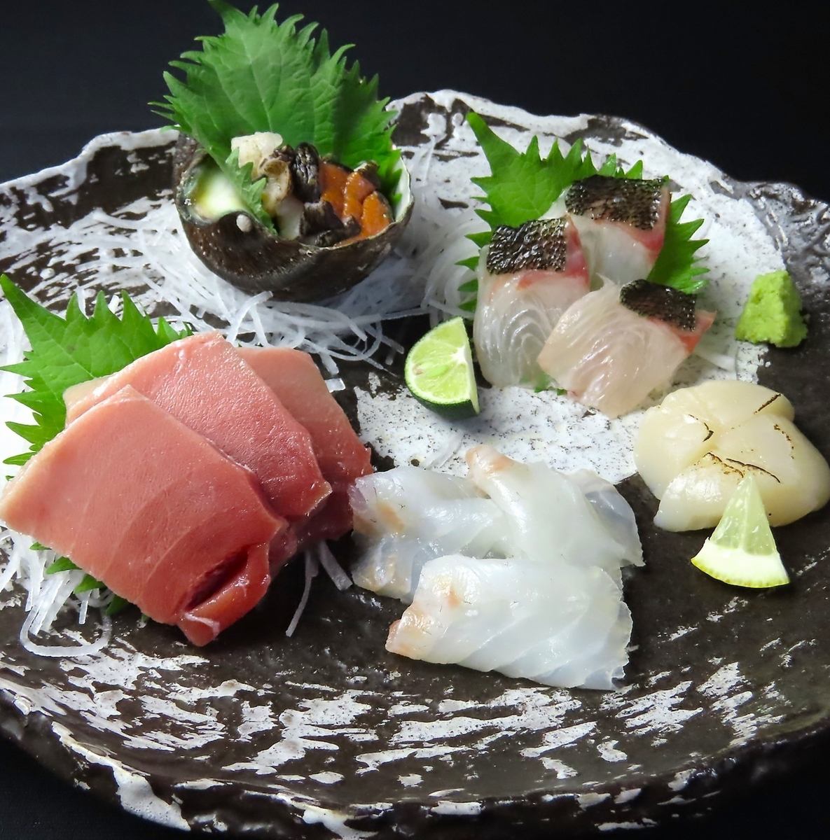 新鮮な魚介&お肉を七輪焼で豪快に愉しめる!様々なシーンで利用◎