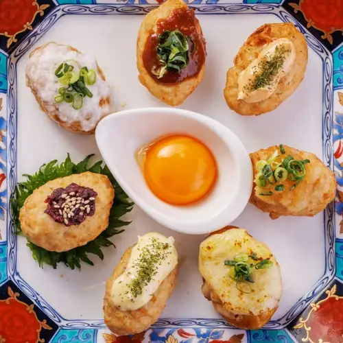 【NEW】手ごね絶品つくね！選べる10種の味で楽しむ自慢の逸品が新登場!!こだわりの日本酒とともに…