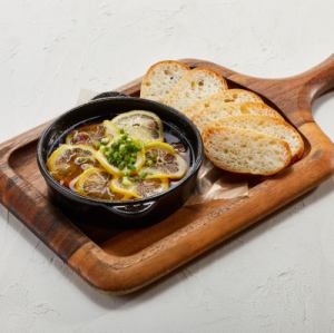 ねぎ塩牛タンのアヒージョ