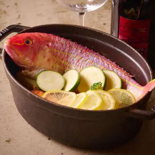 瀬戸内鮮魚のSTAUB